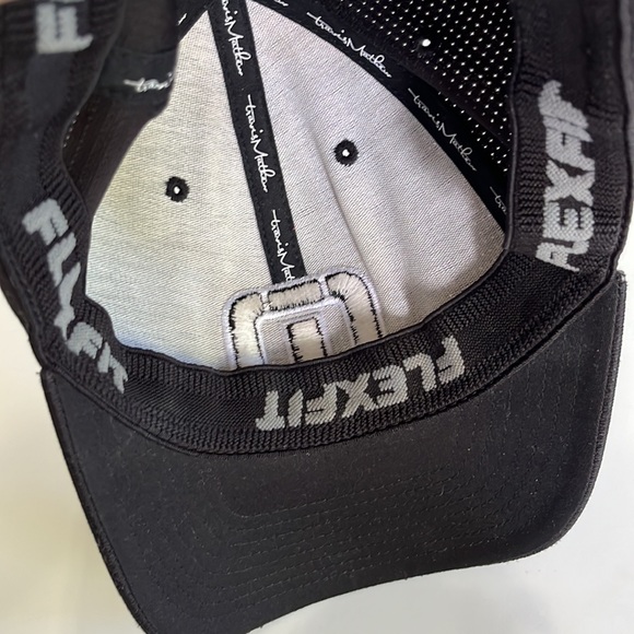 Travis Mathew flex fit s-m hat - Picture 5 of 6